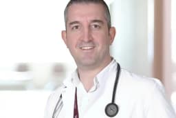 Uzm. Dr. Halil Eşenli - Bursa İç Hastalıkları (Dahiliye) Doktoru