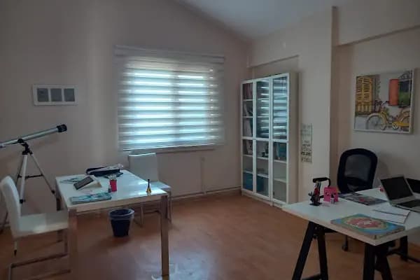 Elmadil Çocuklar İçin İngilizce Kursu - İngilizce Dil Okulu - Ankara Sincan