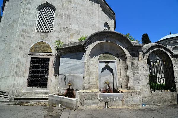Hz. Şu'be Türbesi - Cami - İstanbul Güngören