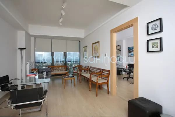 Dr Kayihan Sahinoglu Hair Transplant Clinic - Istanbul Turkey - Uzmanlaşmış Klinik - İstanbul Ataşehir