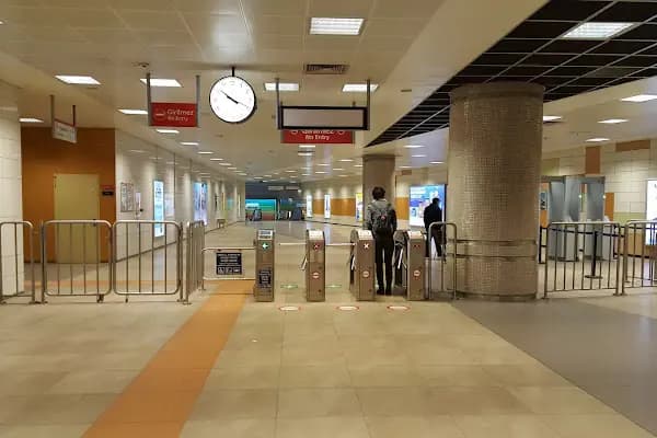 Yenisahra - Metro İstasyonu - İstanbul Kadıköy