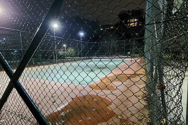 Moda2 Tenis Kortu - Spor salonu - İstanbul Başakşehir