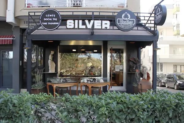 SHERAZ GÜMÜŞ BALÇOVA - Gümüşçü - İzmir Balçova