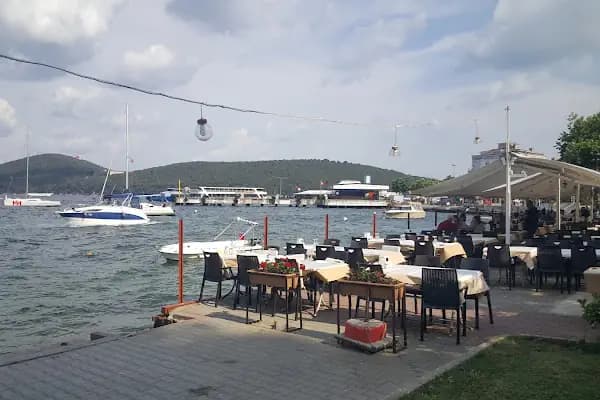 Yasemin Restaurant - Deniz mahsülleri restoranı - İstanbul Arnavutköy