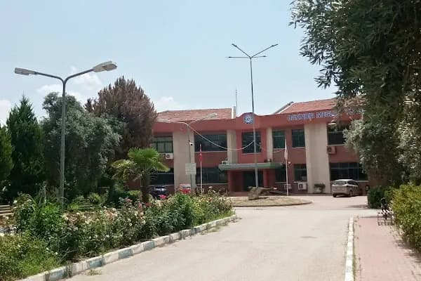 Ege Üniversitesi Bayındır Meslek Yüksekokulu - Akademik Bölüm - İzmir Buca
