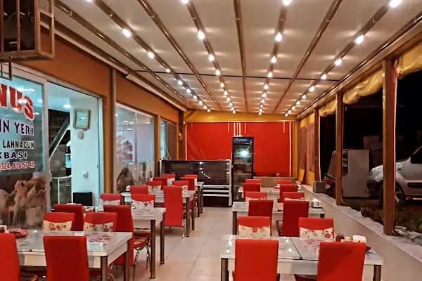 Yunus Ustanın yeri kebab ve lahmacun salonu - Restoran - Mersin Anamur