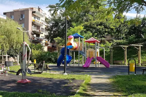 Mustafa Eren Parkı - Park - İzmir Buca