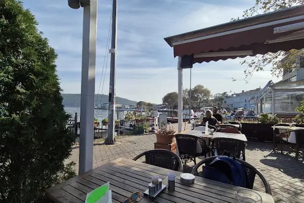 Cafe kardeşler - Kafe - İstanbul Adalar