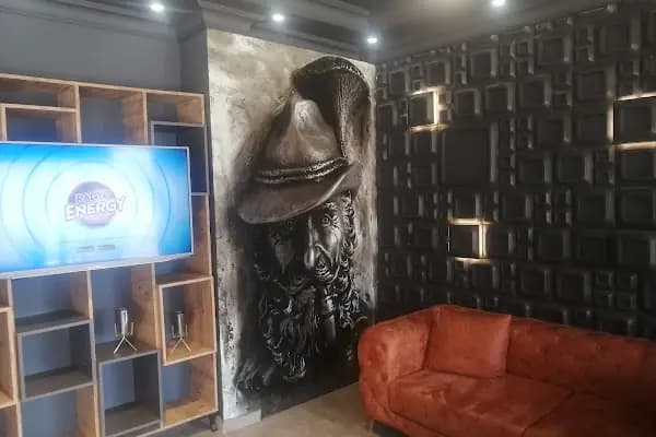 İbrahim Doğan Hair Artist - Berber Dükkanı - Mersin Yenişehir