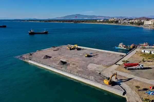 Aliağa Yolcu iskelesi(yapım aşamasında) - İskele Hizmeti - İzmir Aliağa