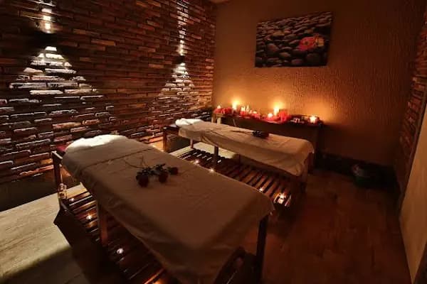 Castles Spa & Wellness - Spa ve Sağlık Kulübü - İzmir Çiğli