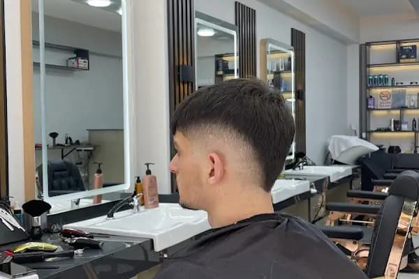 Melikcan Altay Haır studıo - Berber Dükkanı - İstanbul Avcılar