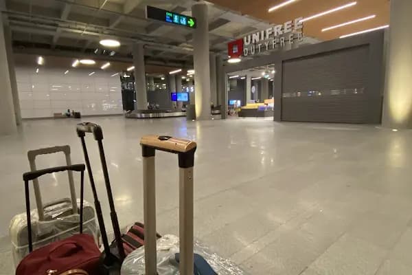 Avis - Dalaman Havalimanı Dış Hatlar Şubesi - Araba Kiralama Şirketi - Muğla Bodrum