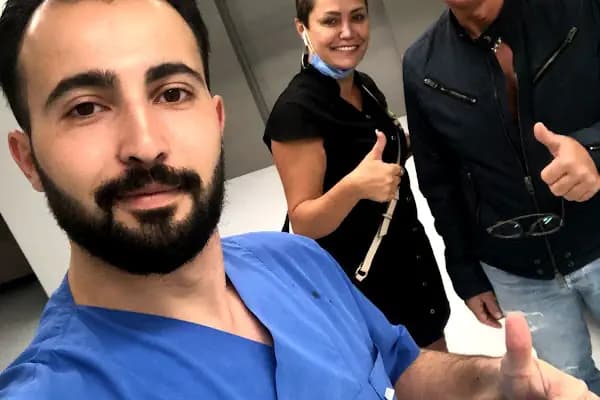 More and More Hair Transplantation And Beauty Clinic - Saç Transplantasyonu Kliniği - İstanbul Beyoğlu