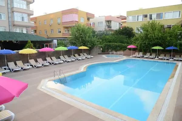 Özgür Bey Spa Hotel Alanya - Otel - Antalya Döşemealtı