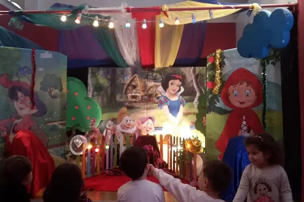 Tiyatro Nisan - Sinema Salonu - Bursa Nilüfer