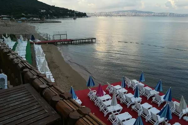 Büyükada Görkemli Hotel&amp;Cafe - Otel - İstanbul Adalar