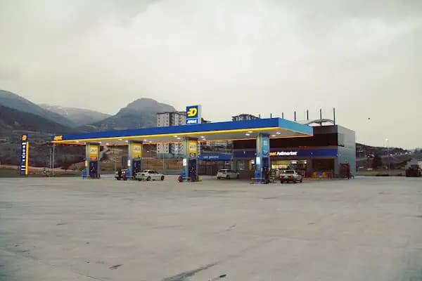 GÜNGÖR PETROL - OPET AKARYAKIT &amp; ELEKTRİKLİ ARAÇ ŞARJ İSTASYONU - Benzin İstasyonu - Malatya Battalgazi