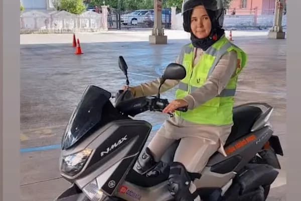 Florya Arya Sürücü Kursu - Sürücü Kursu - İstanbul Bakırköy