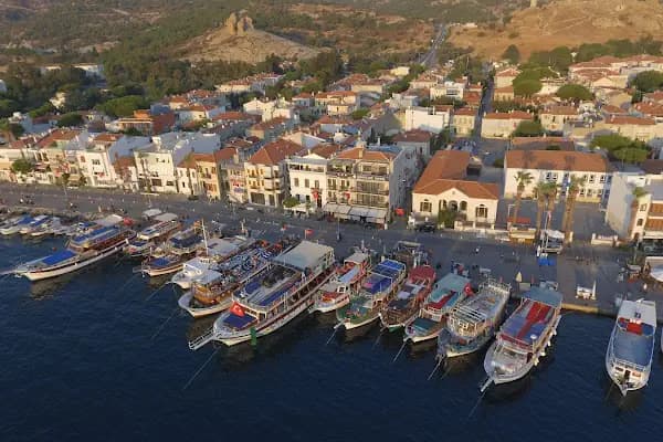 Şenyıldız Hotel - Otel - İzmir Dikili