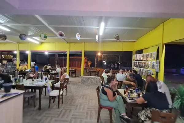 Ceren Kitap Cafe Bistro - Kitapçı - Edirne Edirne Merkez
