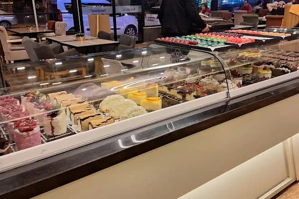 Alors Patisserie &amp; Boulangerie - Pastane - Balıkesir Altıeylül