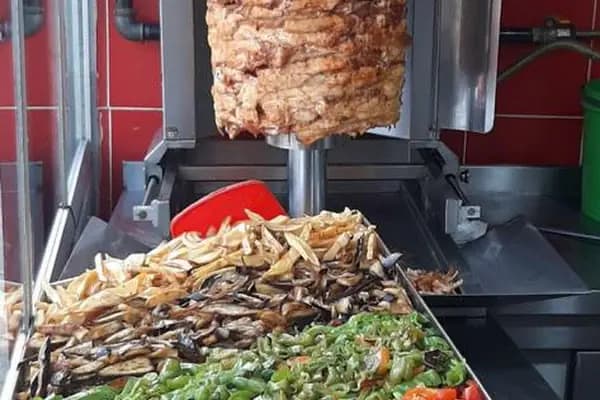 Molla Döner Arnavutköy Merkez Şube 2 - Dönerci - İstanbul Avcılar
