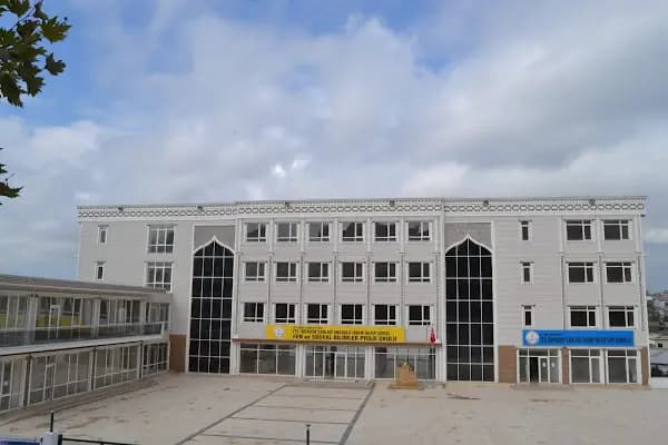 İTO İBRAHİM ÇAĞLAR FEN VE SOSYAL BİLİMLER PROGRAMLI ANADOLU İMAM HATİP LİSESİ- ORTAOKULU - Okul - İstanbul Arnavutköy