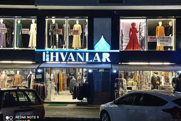 İHVANLAR GİYİM VE HAC MALZEMELERİ - Hediyelik eşya mağazası - Bursa İnegöl