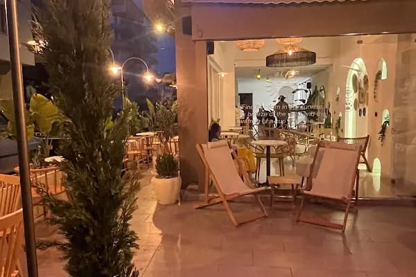 Bohemia cafe - Kahve dükkanı - Mersin Yenişehir