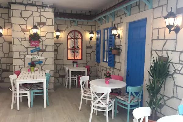 Alaçatı Muhallebicisi Balıkesir 10 Burda AVM - Kafe - Balıkesir Altıeylül