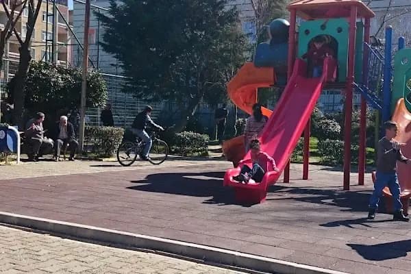 Bağcılar Belediyesi Osman Gazi Parkı - Park - İstanbul Bağcılar