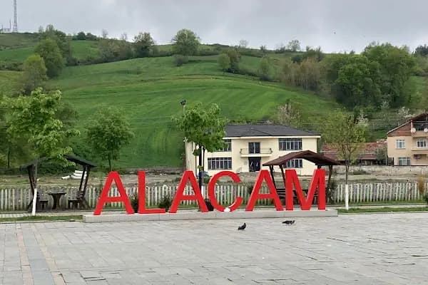 Cumhuriyet Parkı - Park - Samsun Alaçam