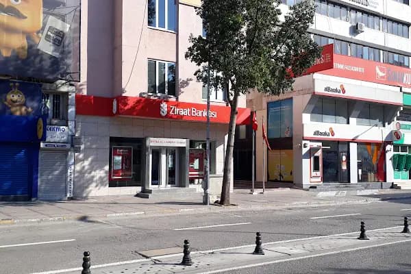 Ziraat Bankası İstiklal Caddesi/Mersin Şubesi - Banka - Mersin Akdeniz