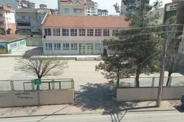 Yunus Ergüz İlkokulu - Okul - Kocaeli Gölcük