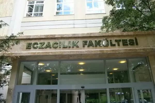 Hacettepe Üniversitesi Eczacılık Fakültesi - Üniversite - Ankara Altındağ