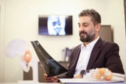 Op. Dr. Taner Aksu