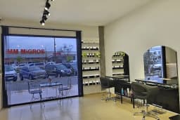 Aura Beauty Club