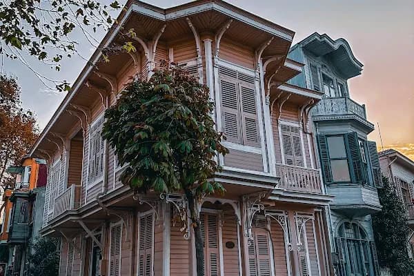 Buyukada - Restoran - İstanbul Adalar