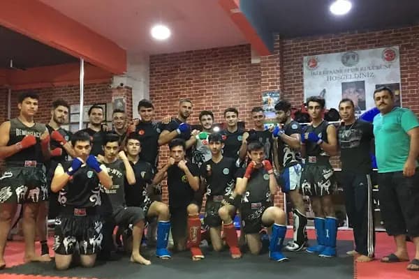 ikiz.efsane.gym - Spor salonu - İstanbul Avcılar