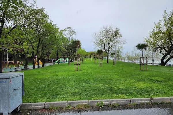 Florya Sahil - Yürüyüş Alanı - İstanbul Bakırköy