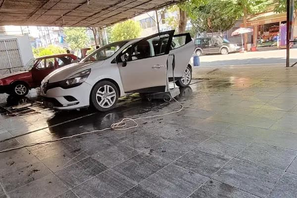 Öz Bilen Oto Kuaför - Araba Yıkama - Mersin Akdeniz