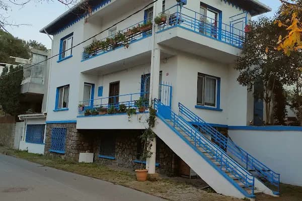 Burgazada - Feribot İskelesi - İstanbul Adalar