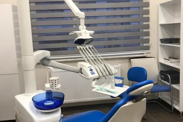 KLİNİK MAYA AĞIZ VE DİŞ SAĞLIĞI POLİKLİNİĞİ - Diş Kliniği - Bursa Orhangazi