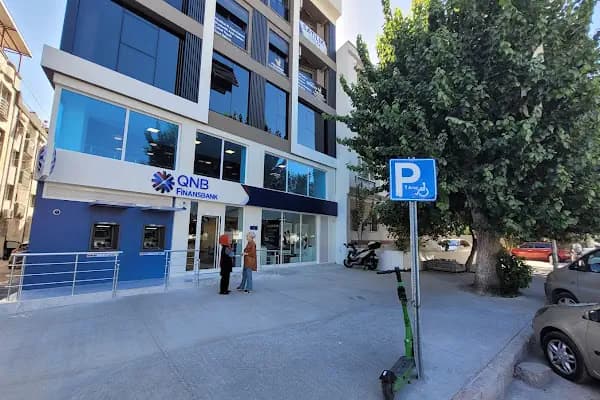 QNB Şirinyer Şubesi - Banka - İzmir Buca