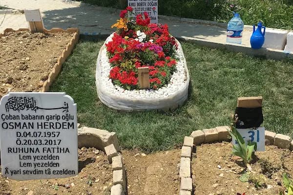 Kıraç Yeni Mezarlığı - Mezarlık - İstanbul Esenyurt