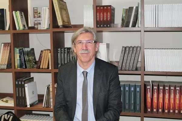 Psikolog Mürşit Atlıakın - Psikolog - Bursa Nilüfer