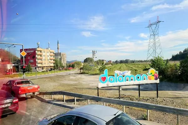 Dalaman şehir merkezi - Şehir Parkı - Muğla Bodrum