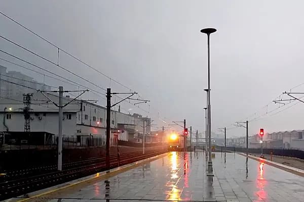 Mustafa Yavuz - Tren İstasyonu - Gaziantep Nizip