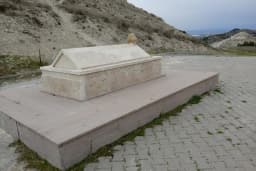 Karaca Ahmet Sultan Türbesi
